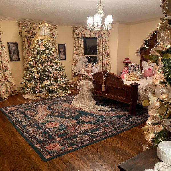Christmas Tree Lighting / Wesson House Open House