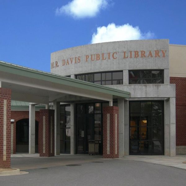 M. R. Davis Public Library Southaven