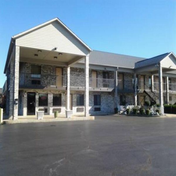 Travelers Inn & Suites Southaven