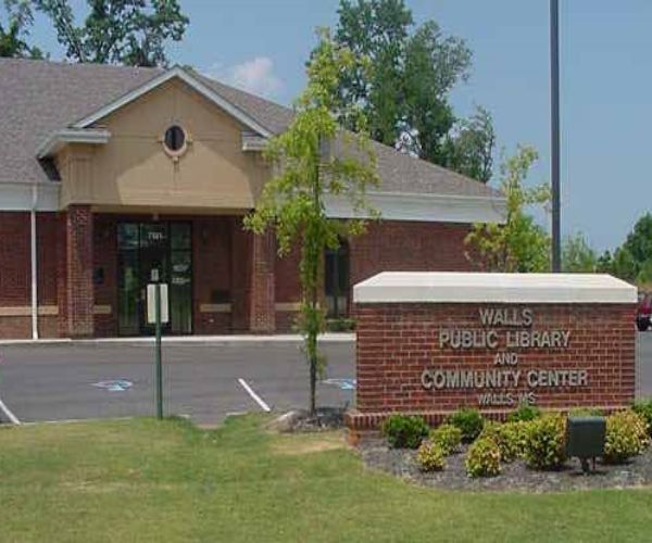 Walls Public Library